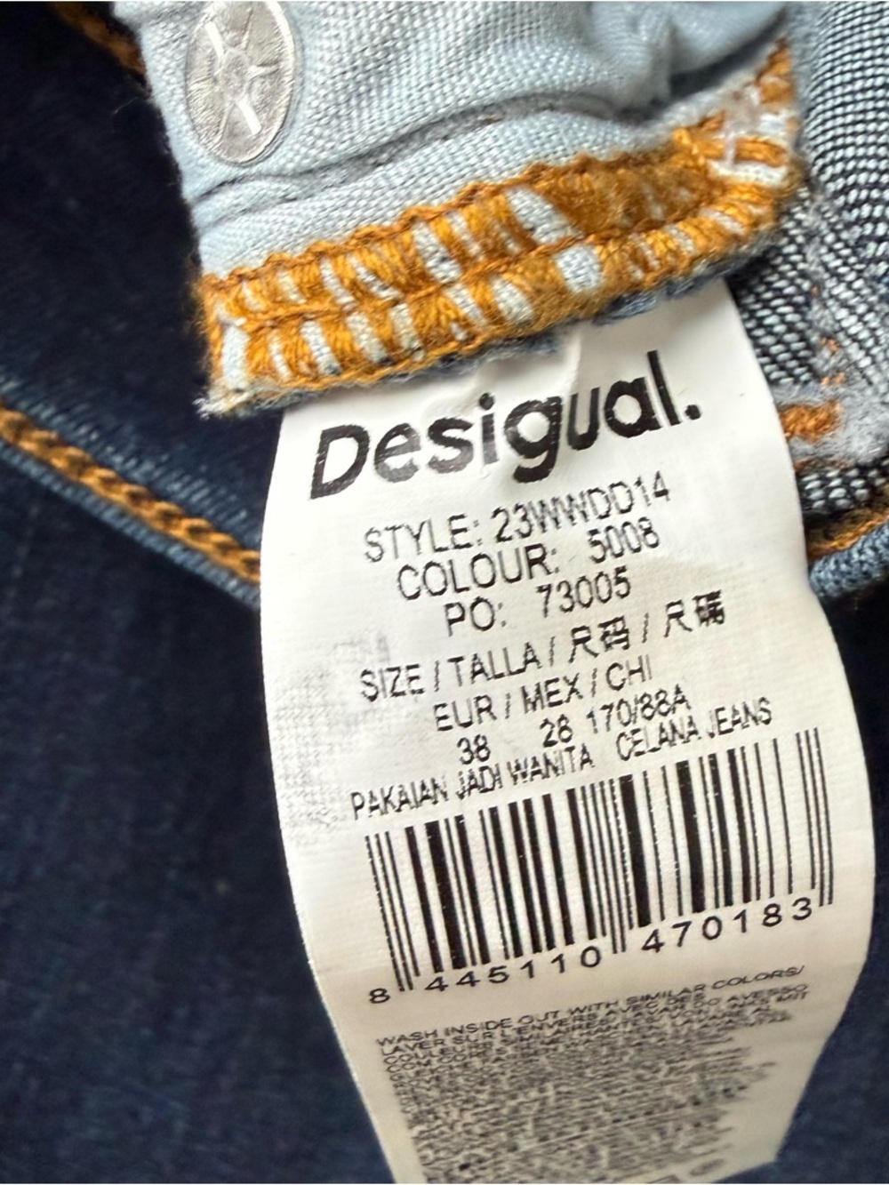 Desigual Dark Wash Flare Jeans Embroidered Heart Detail Size 38 US 6 Cotton - Picture 4 of 8